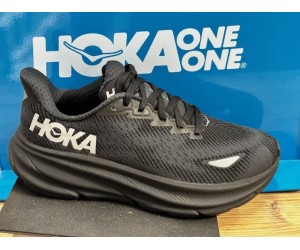 HOKA Clifton 9 GTX dame/black