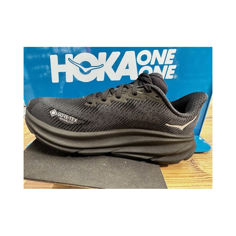 HOKA Clifton 9 dame Shifting Sand/Eggnog